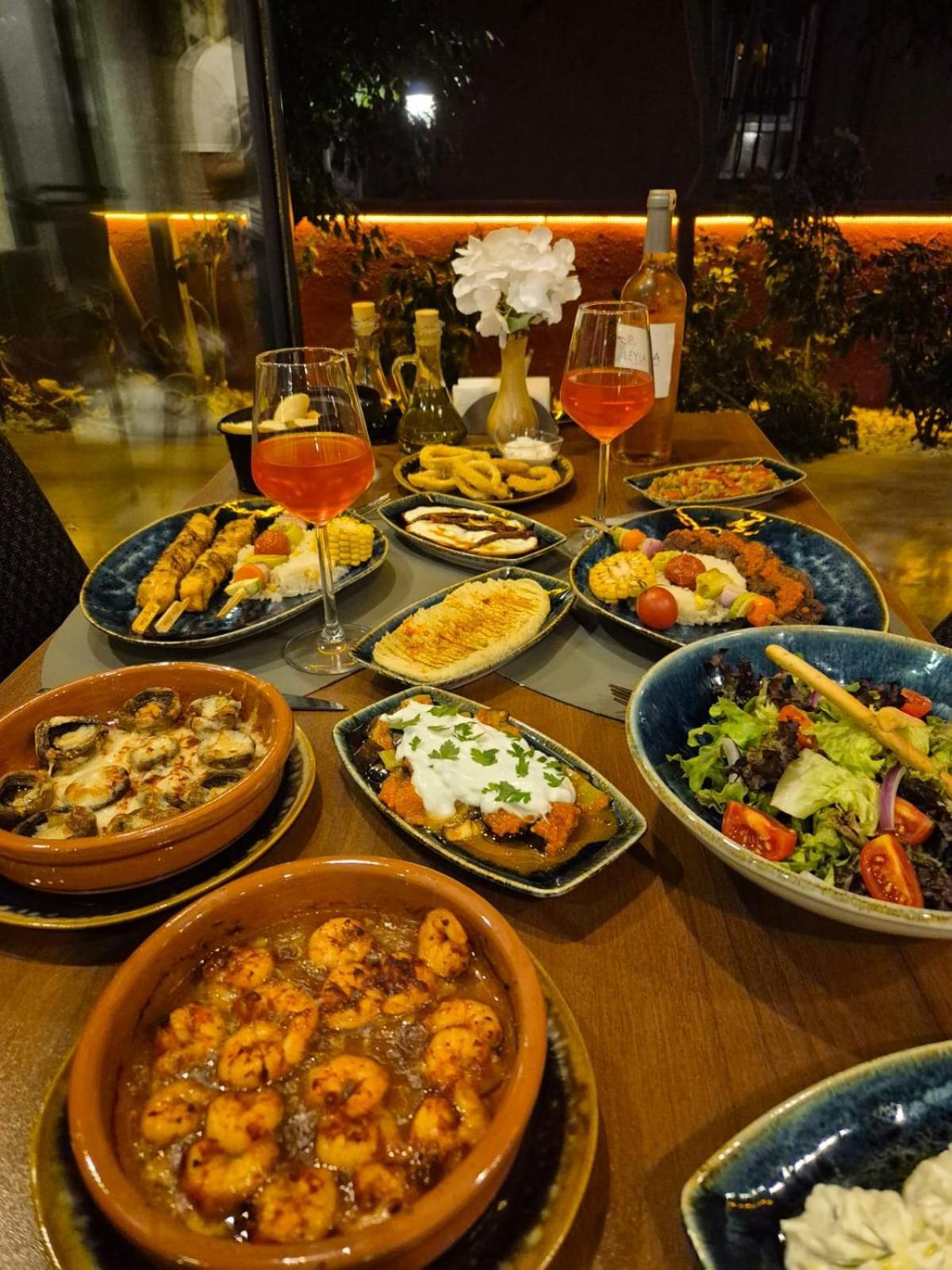 Beyaz Melek Hotel Antalya Bagian luar foto