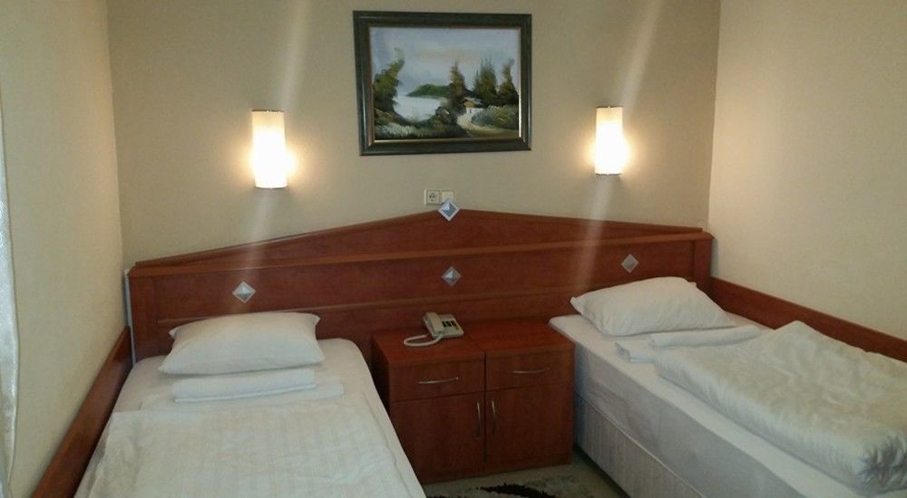 Beyaz Melek Hotel Antalya Bagian luar foto